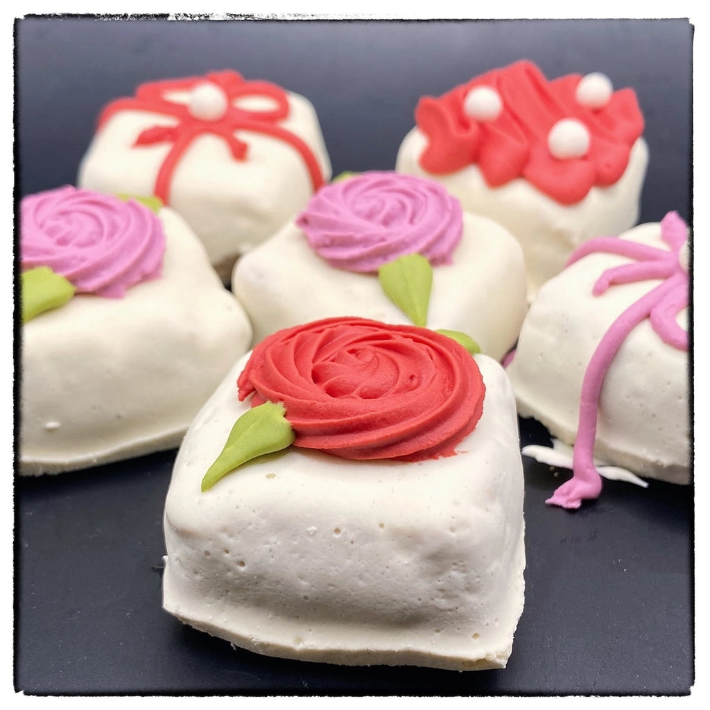 Doggie Candy Box - Dog.Dog.Cat.