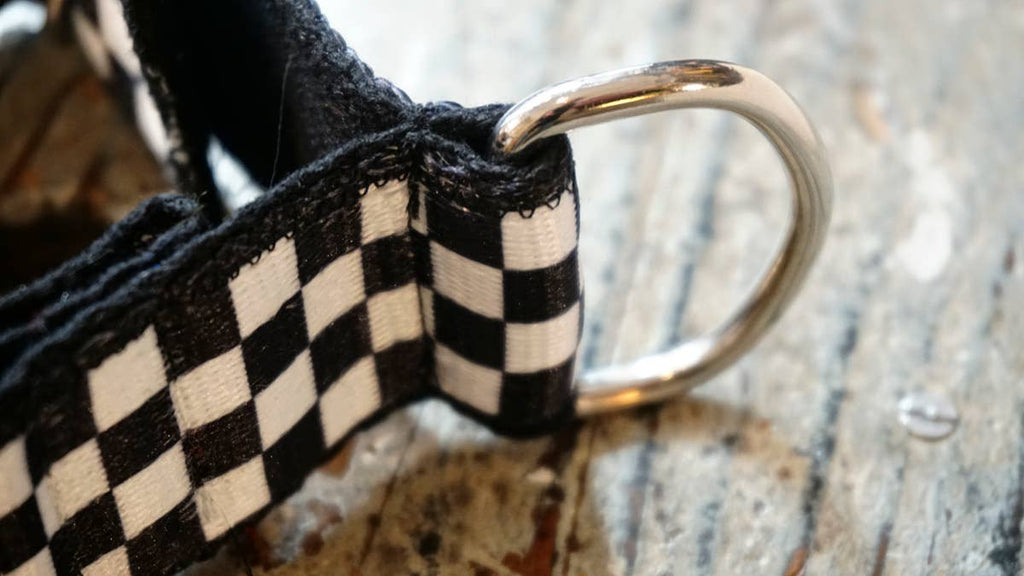 hundsfutter - “Como Vans” 4 cm necklace black and white - Dog.Dog.Cat.