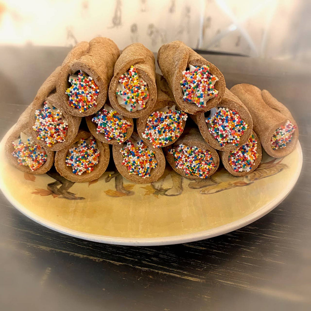 Canine Cannoli - Dog.Dog.Cat.