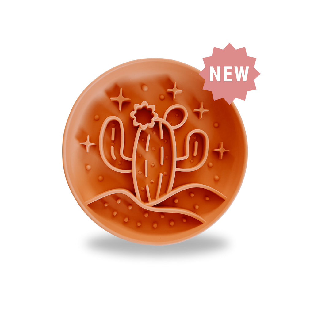 Cactus Slow Feeder Tangerine - Dog.Dog.Cat.