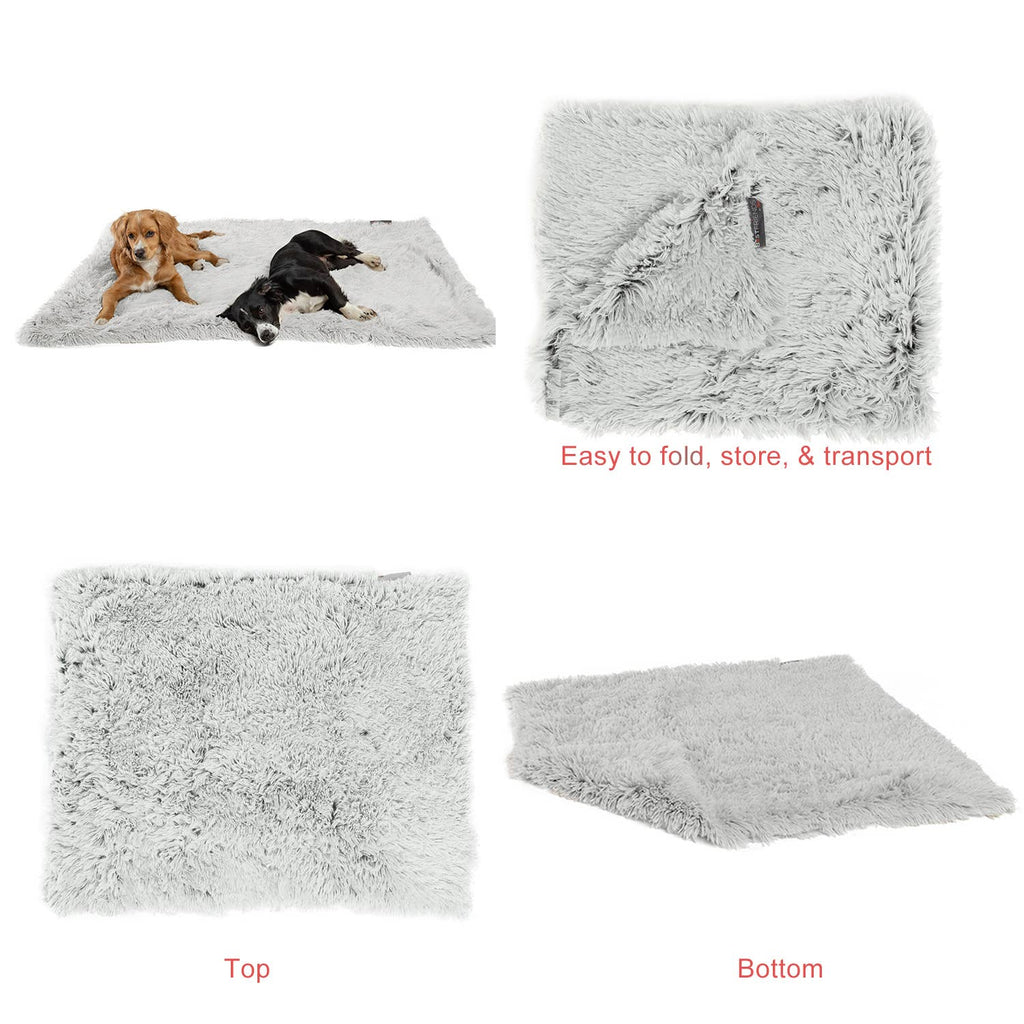 Best Friends by Sheri Blanket Shag Frost 40x50 - Dog.Dog.Cat.