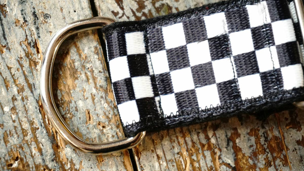 hundsfutter - “Como Vans” 4 cm necklace black and white - Dog.Dog.Cat.