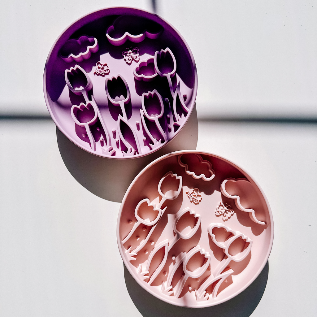 Tulip Slow Feeder Plum - Dog.Dog.Cat.