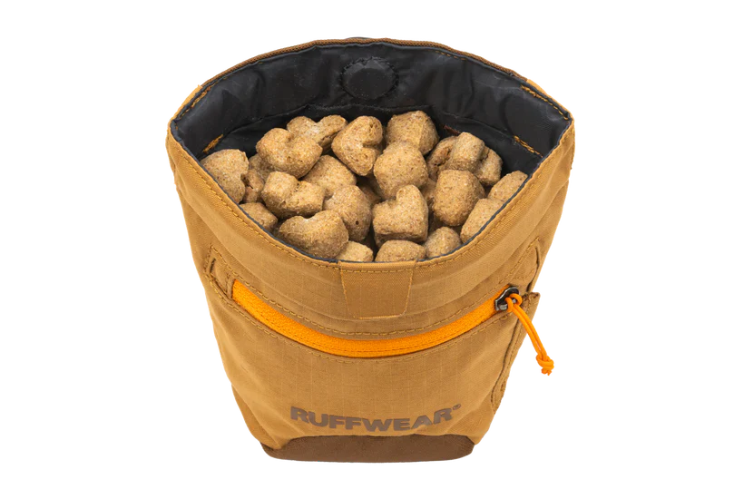 Ruffwear Treat Trader™ Dog Treat Pouch Hands-free Dog Treat Bag - Dog.Dog.Cat.