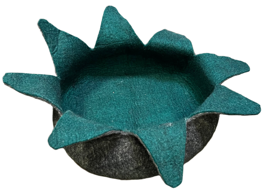 Petal Basket-Grey Teal : 20" - Dog.Dog.Cat.