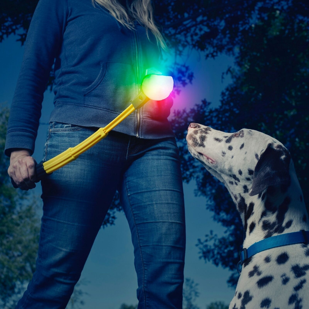 Nite Ize Huck 'N Tuck GlowStreak Collaps. Thrower+LED Ball - Dog.Dog.Cat.
