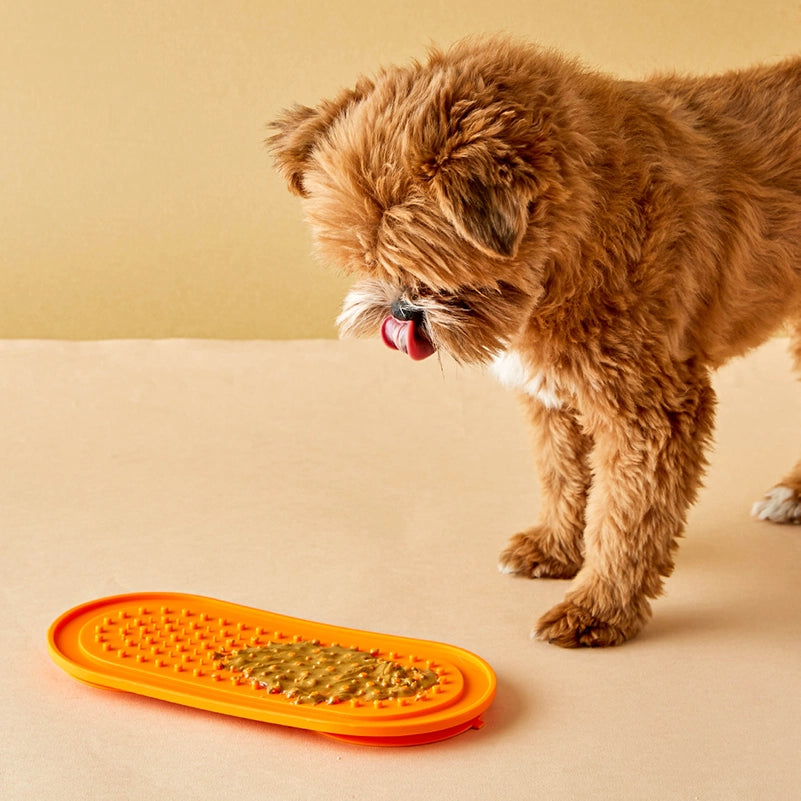 Peanut Butter Squeeze Packs 8.2 oz. by Poochie Butter - Dog.Dog.Cat.